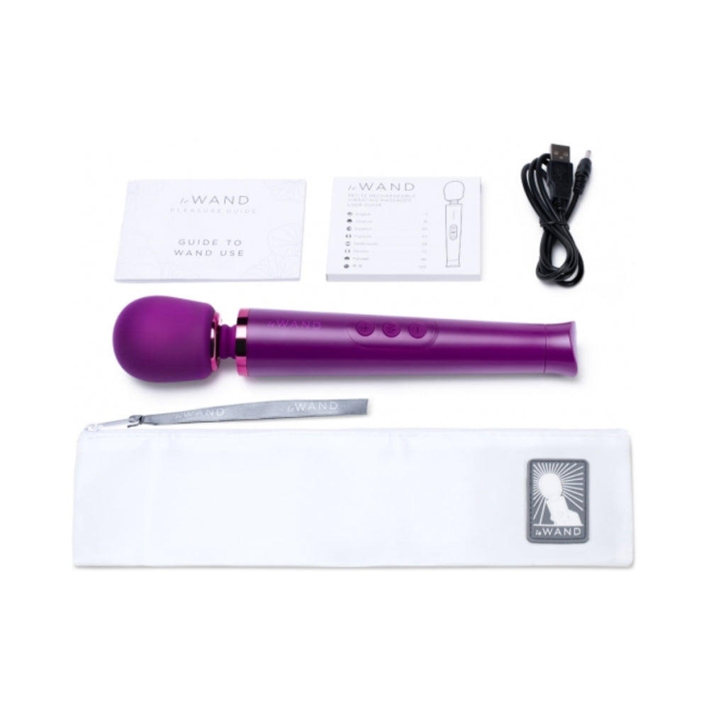Le Wand Petite Cherry Massager