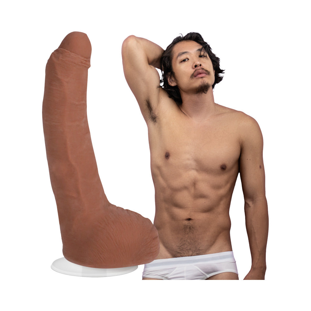 Signature Cocks Leo Vice Ultraskyn Cock With Removable Vac-u-lock Suction Cup 6in Caramel
